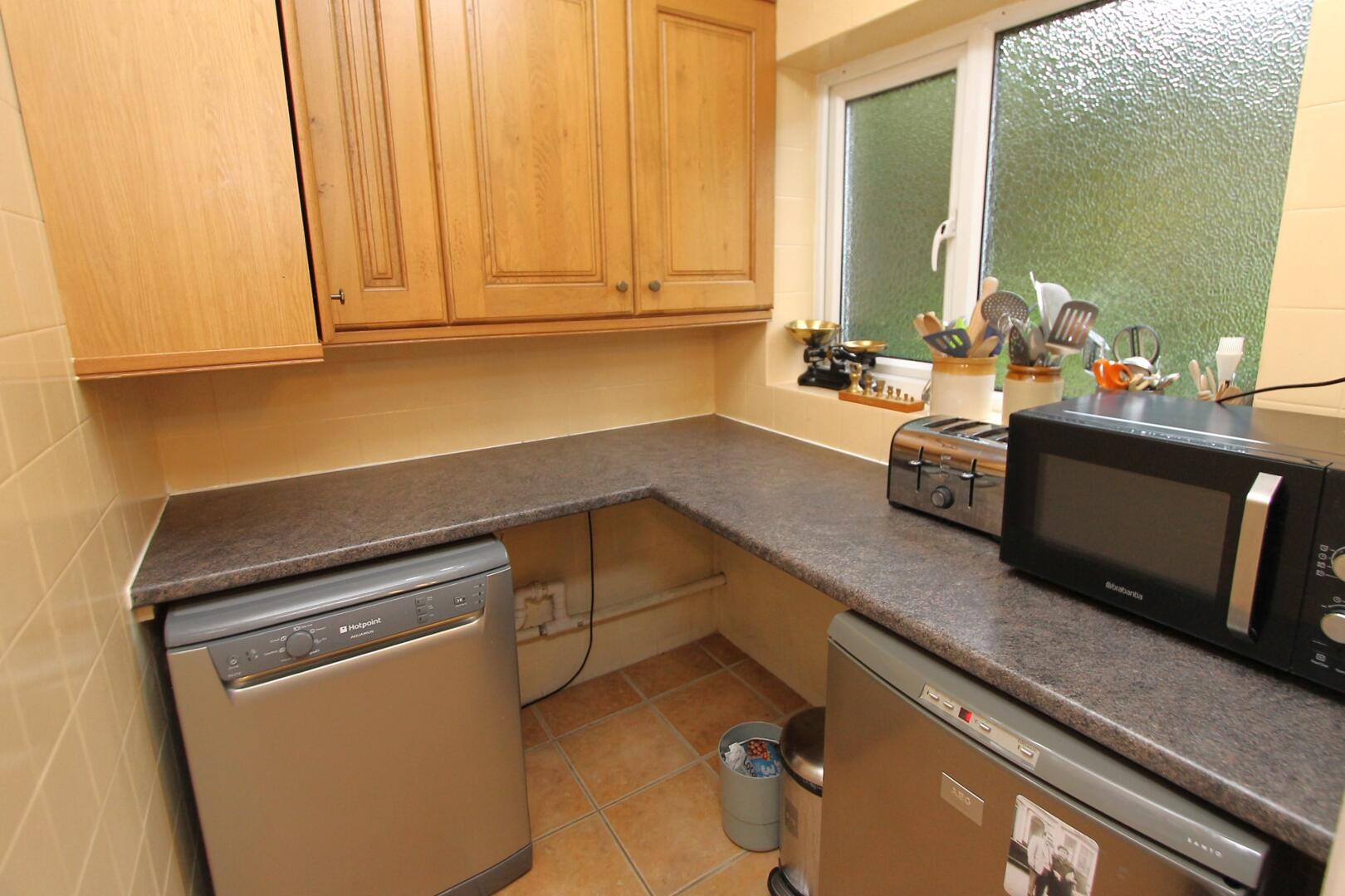 3 bed property in Chaddesley Road, Kidderminster